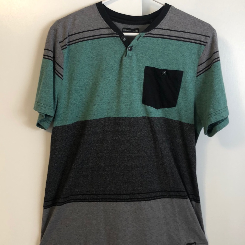 Large Ocean Current tri-color T-shirt
